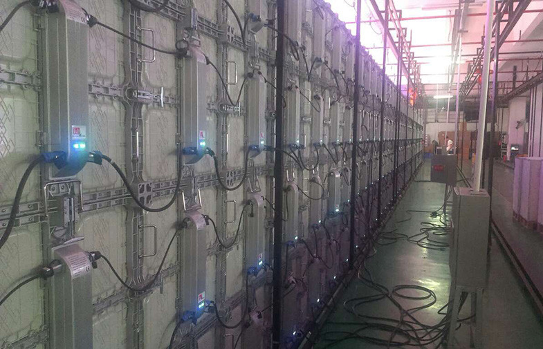 SHENZHEN YUCHIP LIGHTING CO., LTD производственная линия производителя